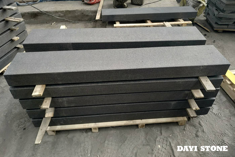 New G684 Natural Black Granite Stone Kerbs all sides flamed - Dayi Stone